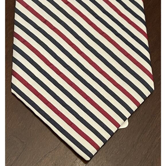 Jos. A. Bank Executive Collection Red White Blue 100% Silk Made In China - Picture 1 of 9